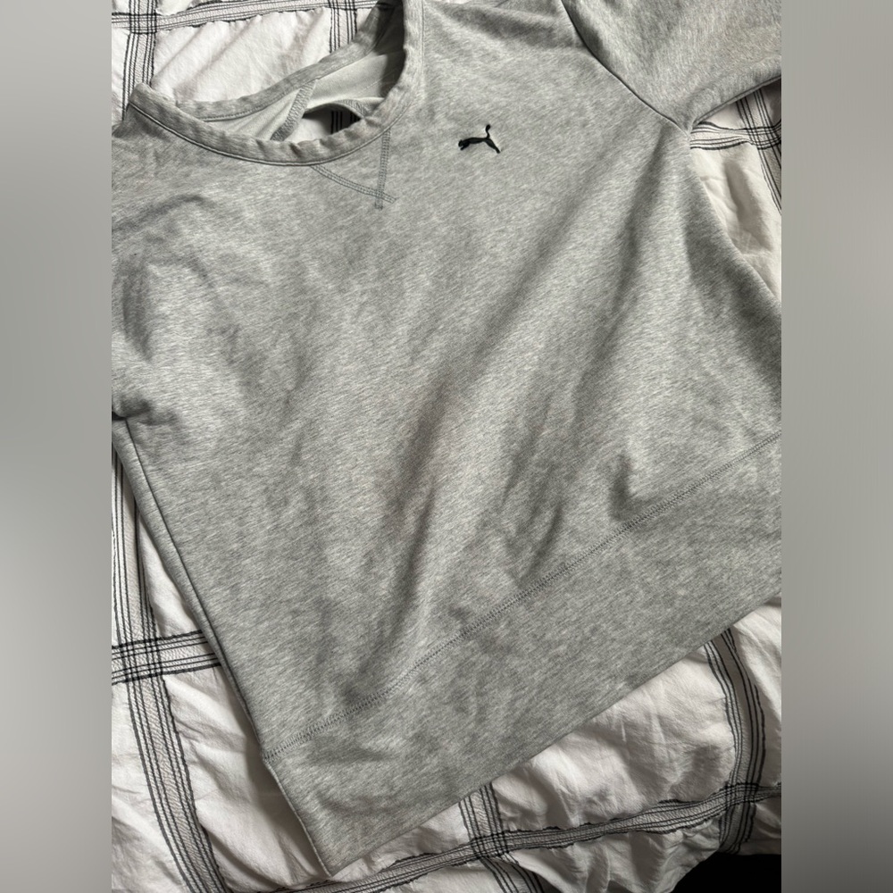 Puma sweater